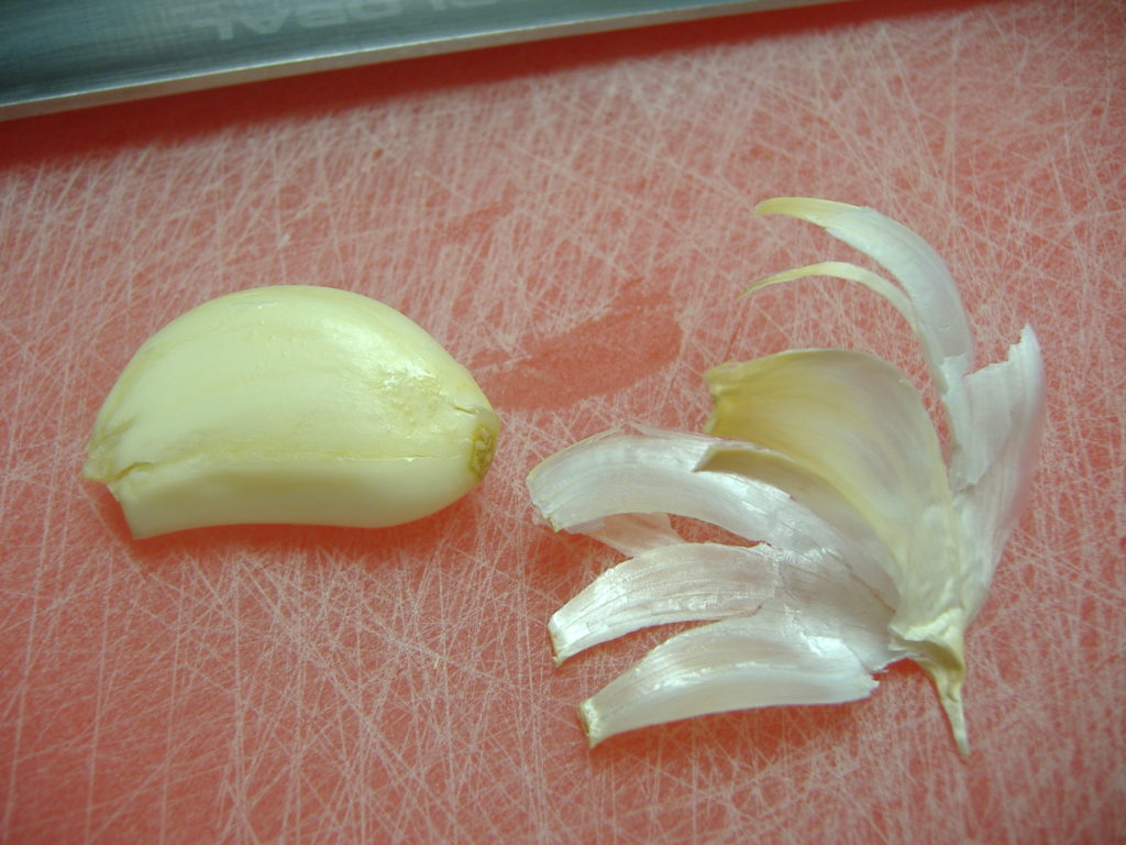 How to Peel Garlic Cooking Clarified