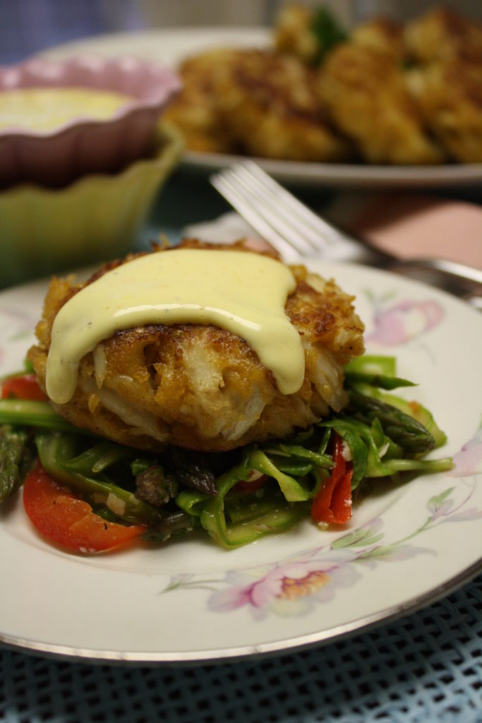 Crab Cakes with Hollandaise Sauce