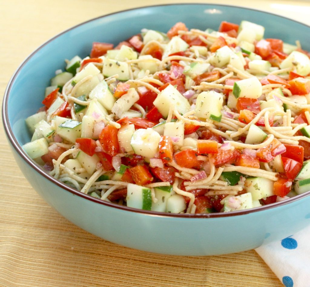 This Veggie Spaghetti Salad’s a no-brainer. Boil a little pasta. Chop a few veggies. Toss with an out of this world delicious Italian Dressing and your too-hot-to-turn-on-the-oven salad’s ready to serve!