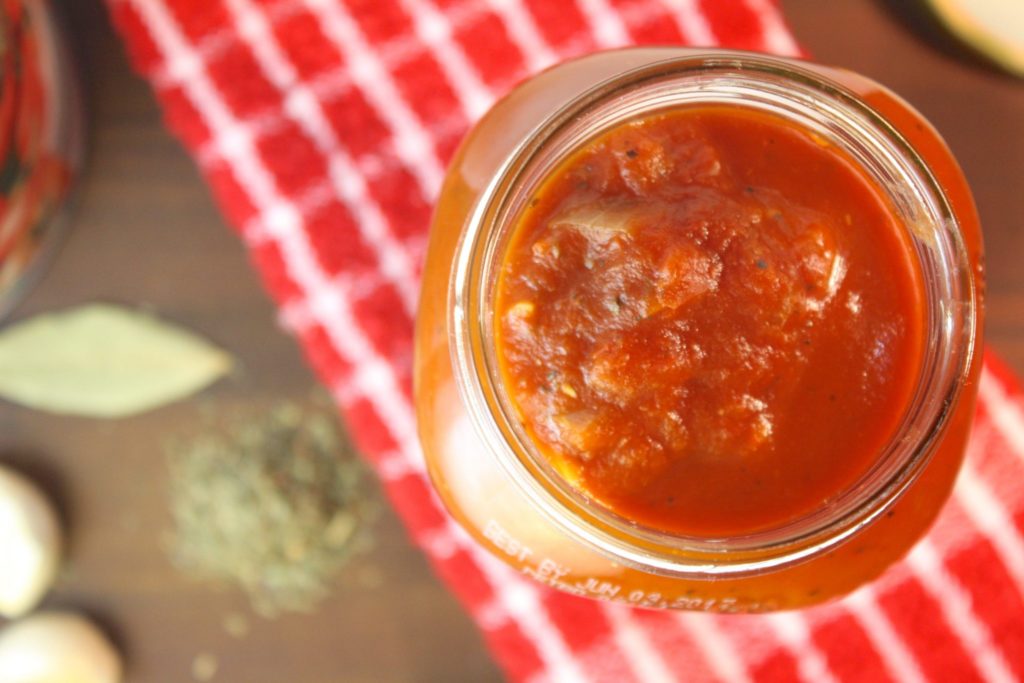 How to Make a Quick Tomato Sauce – Cooking Clarified