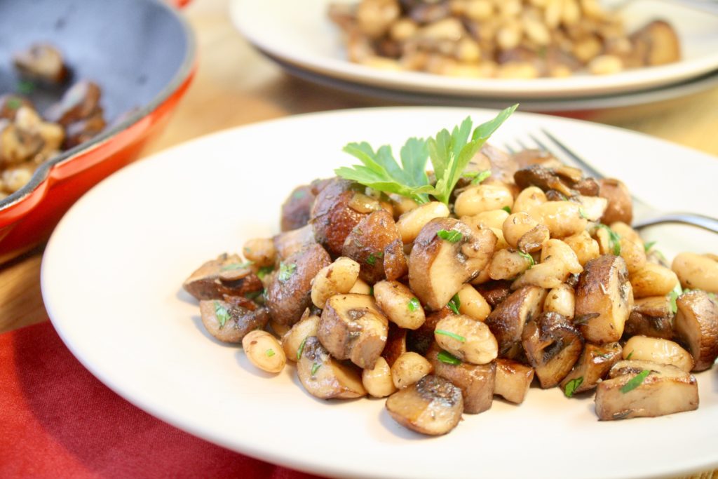 Cremini vs Portobello Mushrooms | Mushroom & White Bean Sauté